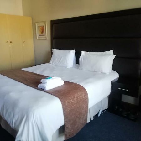 Bed and Breakfast Hemmingways Кинг-Уильямс-Таун Экстерьер фото