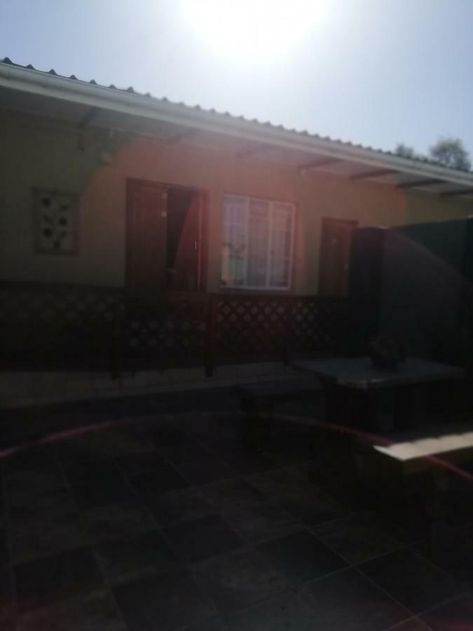 Bed and Breakfast Hemmingways Кинг-Уильямс-Таун Экстерьер фото